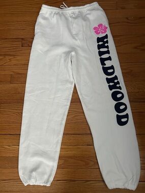 Wildwood White Sweatpants with Pink Flower